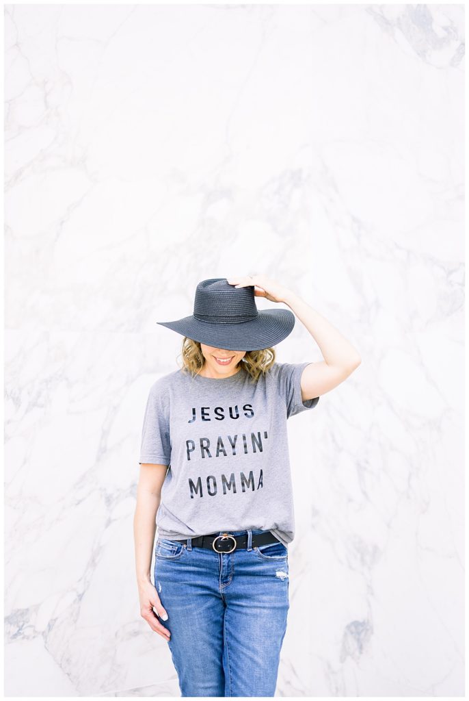 graphic praying momma tee and hat